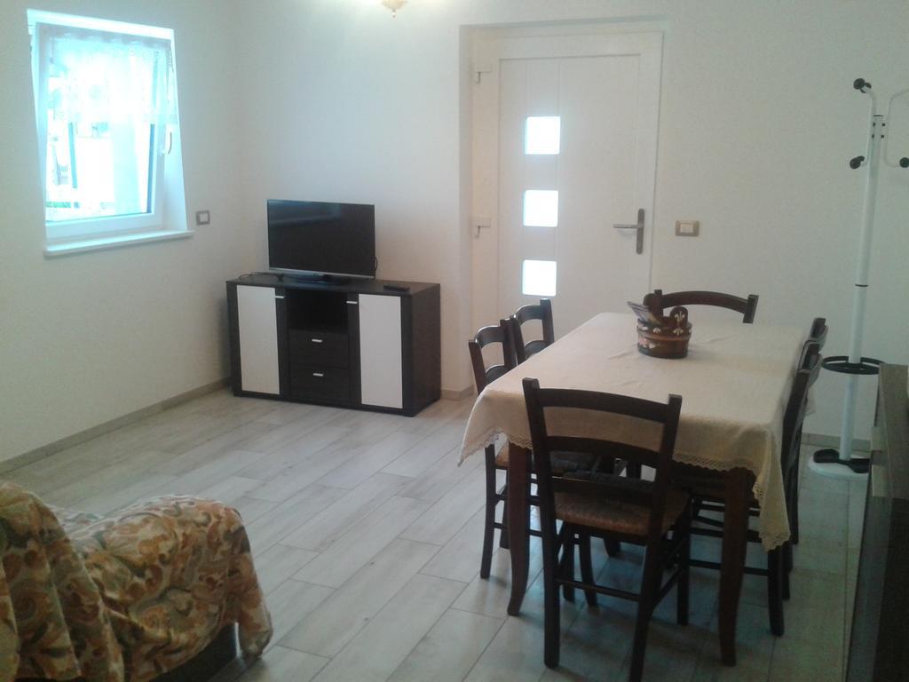 Villa In Val Di Fiemme Cavalese Ruang foto