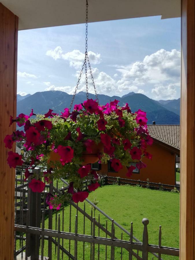 Villa In Val Di Fiemme Cavalese Bagian luar foto