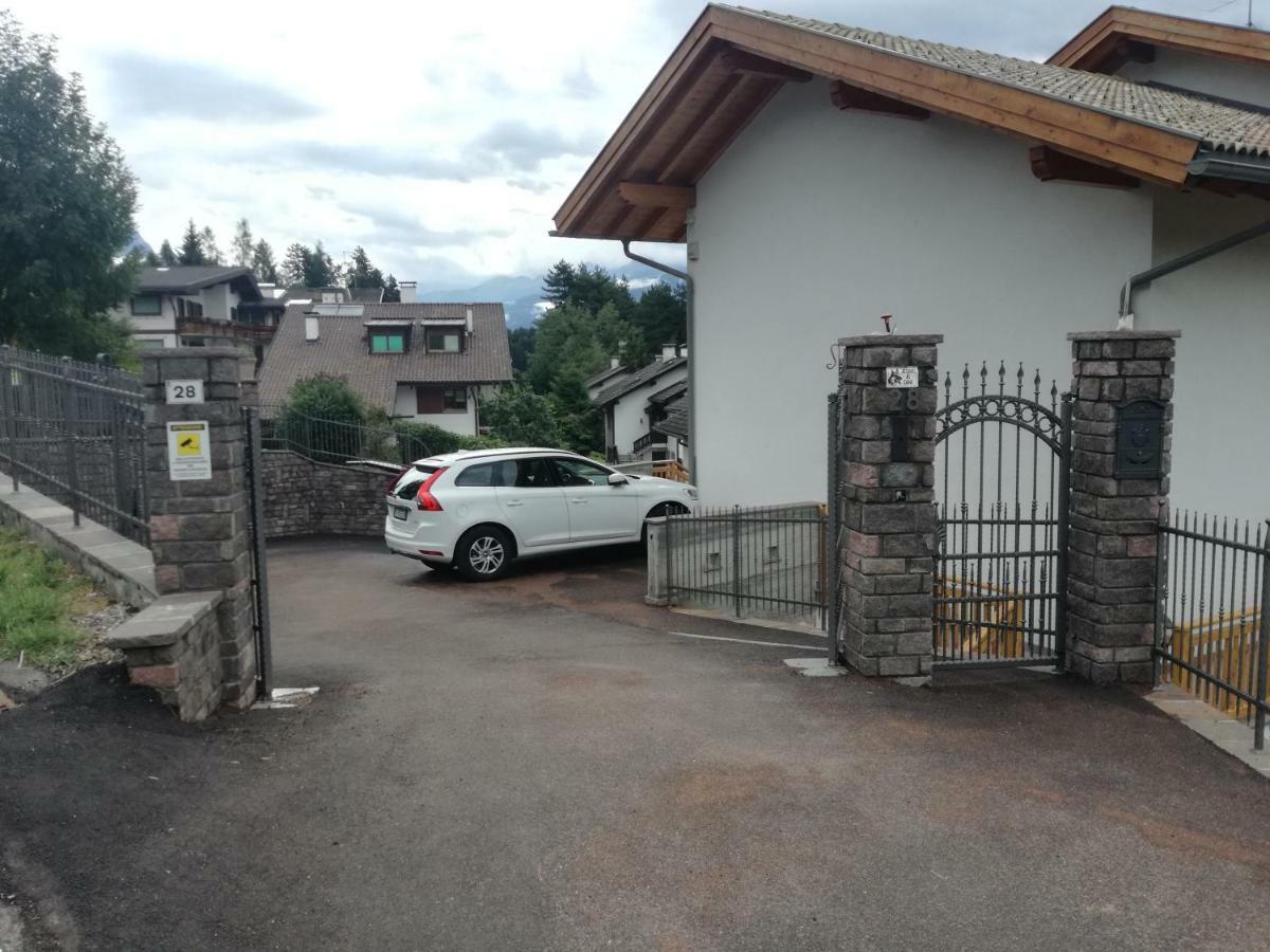 Villa In Val Di Fiemme Cavalese Bagian luar foto